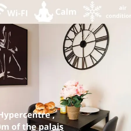 N , Hypercentre A 2 Minutes Du Palais Des Congres